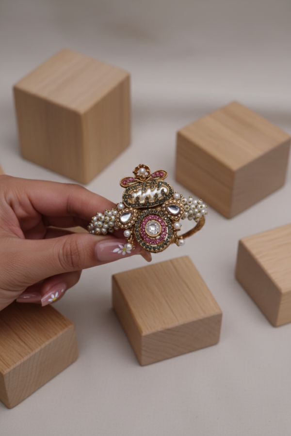 BS-001-PK+GY-Oval Pearl Kara- (2)