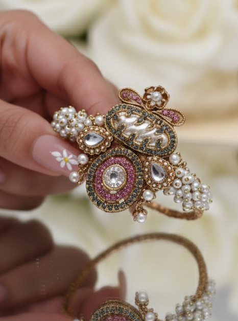 BS-001-PK+GY-Oval Pearl Kara- (6)