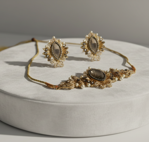 ST-013-GY Doublet Stone Choker(1)