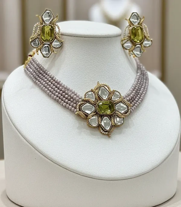 ST -002 MI+GN-1 TO 2 Doublet with Kundan Stone Choker (3)