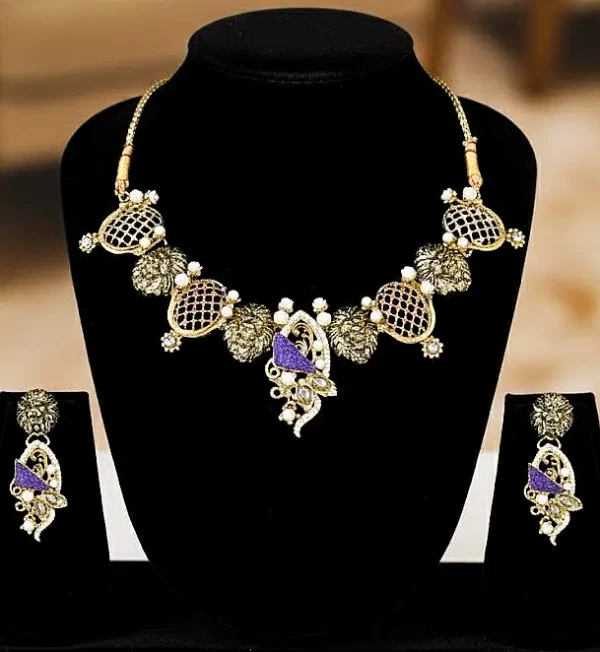 ST-023-PE Sabyasachi Style Necklace(6).jpg