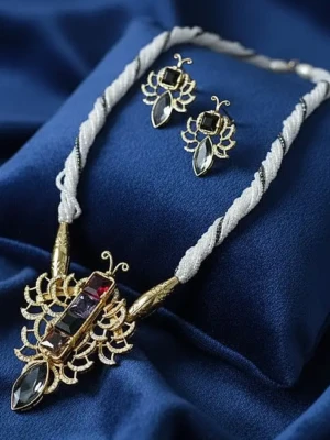 ST-026-BK Butterfly Mala (2)