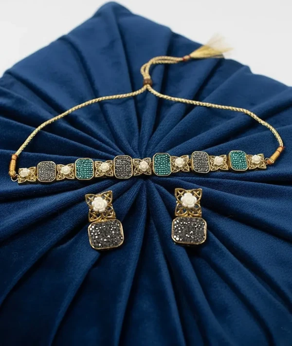 ST-077-SGN Turkish Stone Choker (3)