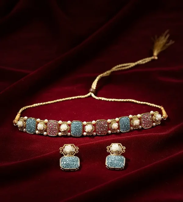 ST-086-SBE Turkish Stone Choker (1)