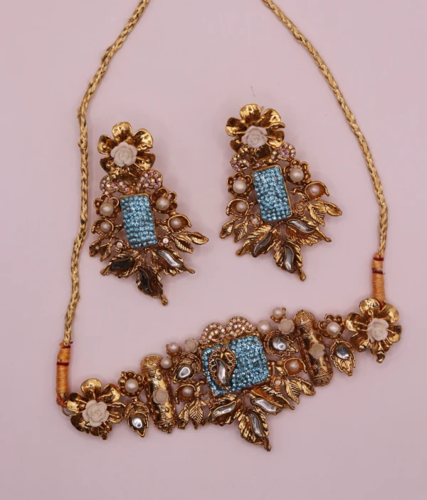 ST-115-SBE Tuirkish Choker