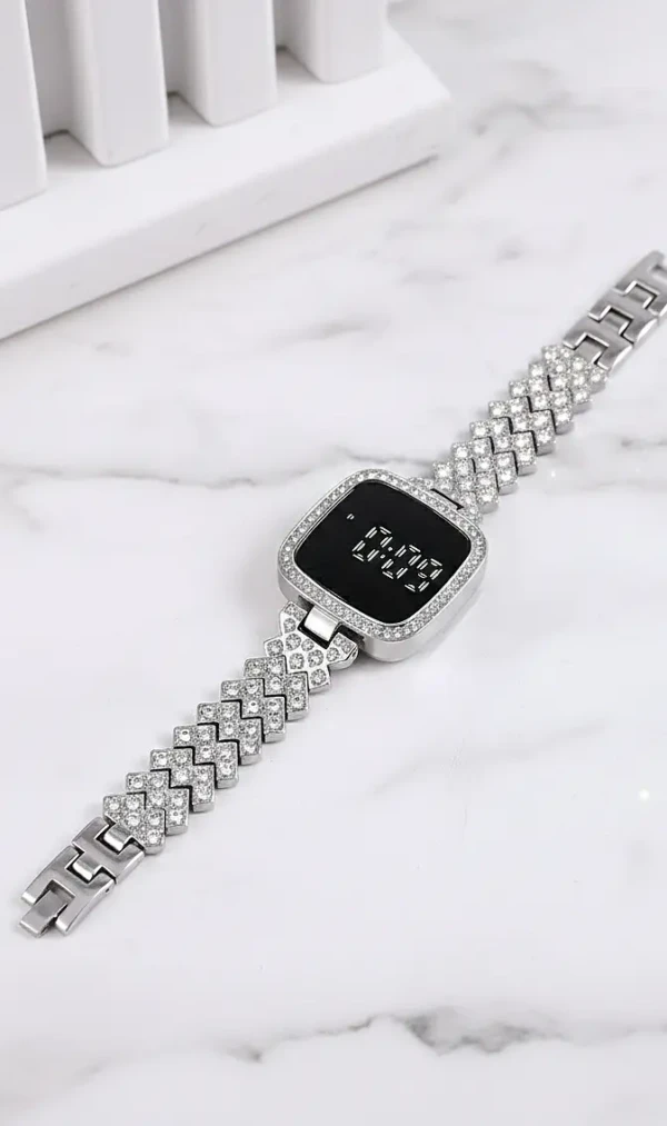 MWH-032-Sil (1)